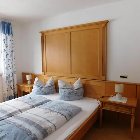 Schernhof Hoamatzeit - Tiroler Bauernhof *