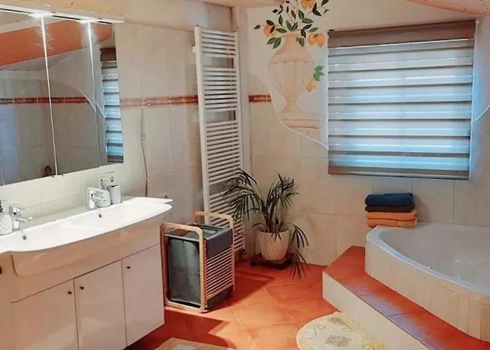 Schernhof Hoamatzeit - Tiroler Bauernhof