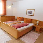 Schernhof Hoamatzeit - Tiroler Bauernhof Apartman *